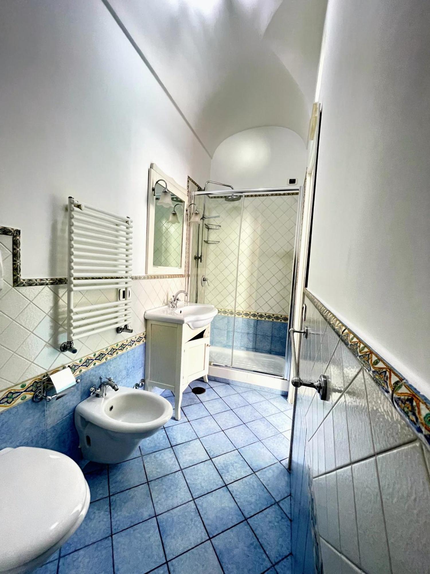 Putechella'S Apartments Майори Екстериор снимка